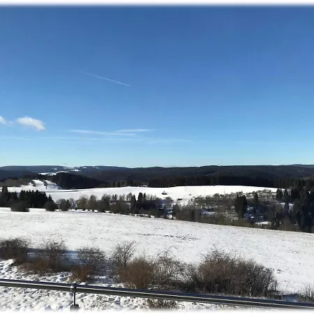 Ferienwohnung Fuchsbau Im Eg Des Ferienhauses Falkenhoehe Oberweißbach Extérieur photo